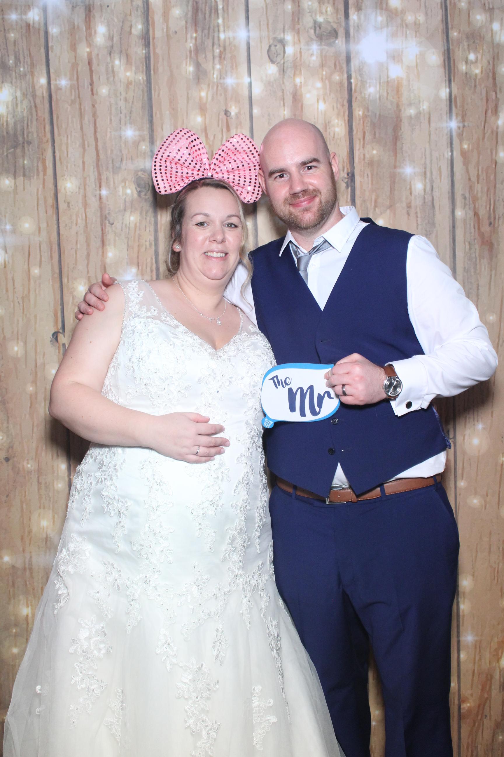 Mr & Mrs Soper  | View more photos from the event at gallery.magicimages.uk/u/MagicImages/Mr-Mrs-Soper